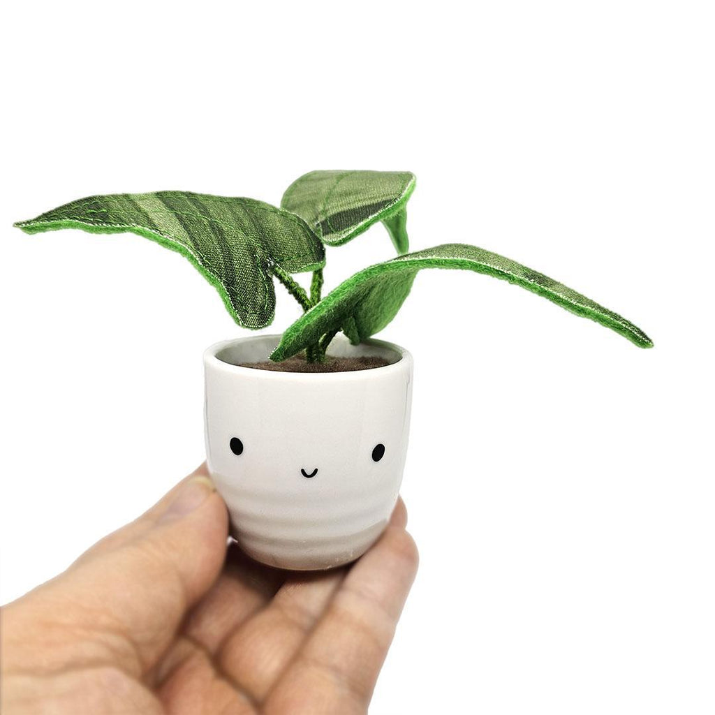 Collectible - Little Sprout Fabric Plant (Smile Three Pointy Leaves) by World of Whimm