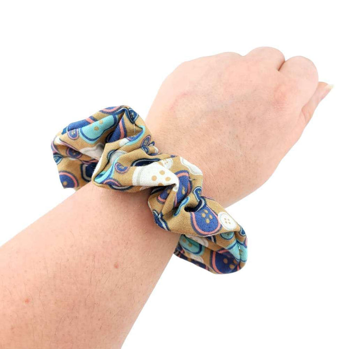 Hair Accessory - Classic Scrunchy in Buttons by imakecutestuff
