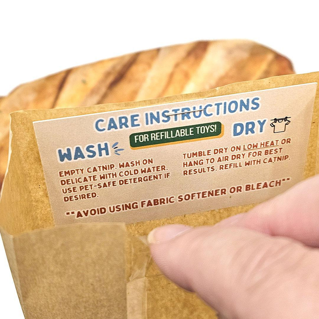 Cat Toy - Refillable Catnip Loaf by HaiKitti