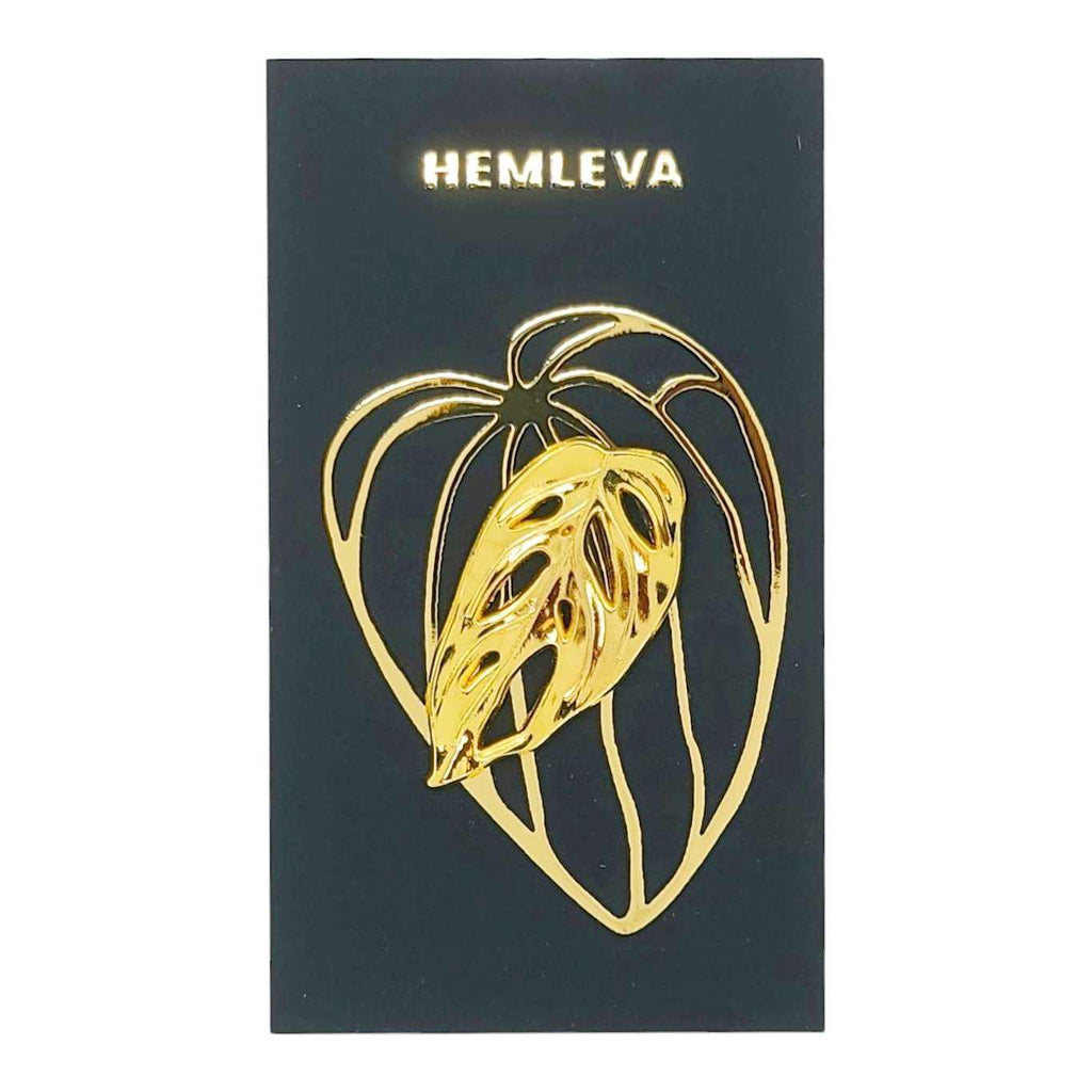 Pin - Gold Monstera Leaf by Hemleva