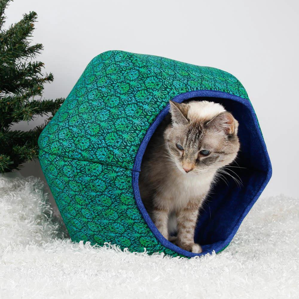 Regular The Cat Ball - Green Blue Foulard (Green with Blue Lining) by The Cat Ball