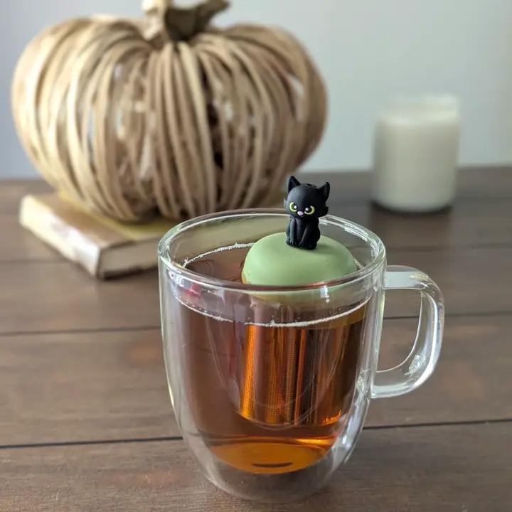 (PRE-ORDER) Tea Infuser - Black Cat (Green Base) by Float2Infuse