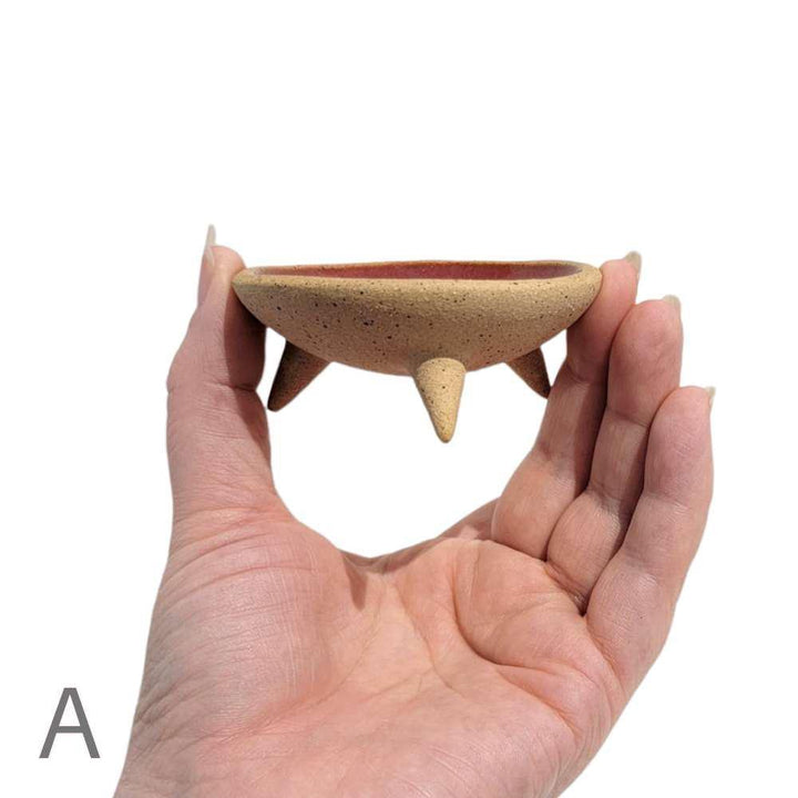 Trinket Dish – Tripod in Plum and Speckled by Korai Goods