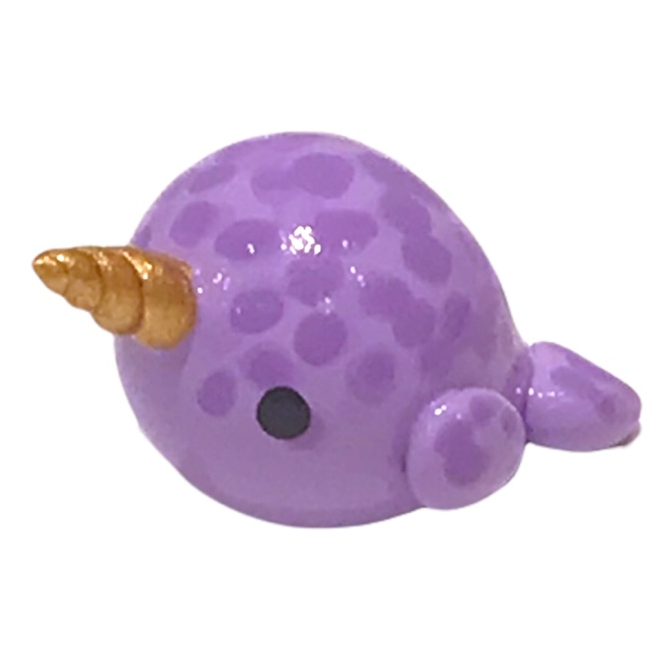 Figurine - Pastel Purple Narwhal by Mariposa Miniatures