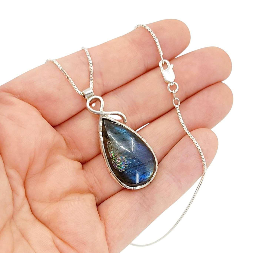 Necklace - Bezeled Labradorite Teardrop Pendant by imakecutestuff