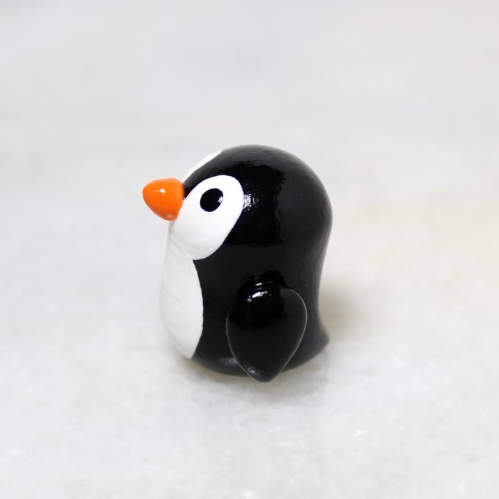 Figurine - Penguin by Mariposa Miniatures